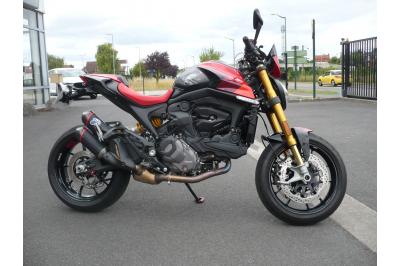 DUCATI MONSTER 937