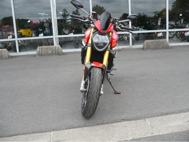 DUCATI MONSTER 937