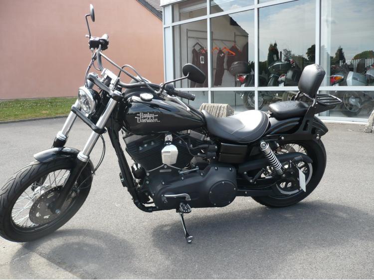 HARLEY-DAVIDSON DYNA STREET BOB 1584
