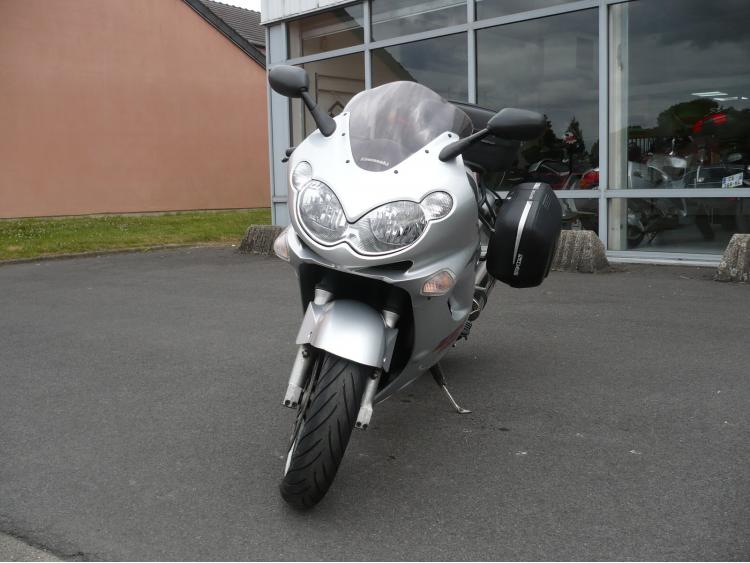 KAWASAKI ZZR 1200